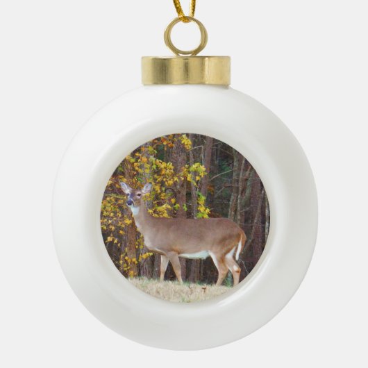 Deer voor de Gele Najaarboom Keramische Bal Ornament (Voorkant)