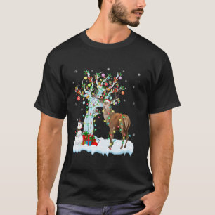 Deer Xmas Verlichting Tree Santa Hat Deer Kerstmis T-shirt