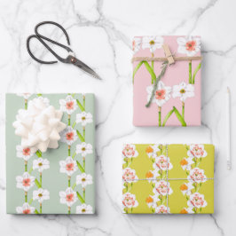 Deffodils op een papierset met overvulling (B) Inpakpapier Vel