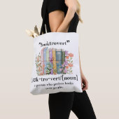 Definitie van "Booktrovert" Tote Bag (Dichtbij)