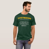definitie van elektricien - grappigheid t-shirt (Voorkant volledig)