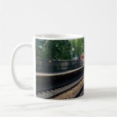 Deighton Railway Station, Huddersfield Koffiemok (Links)