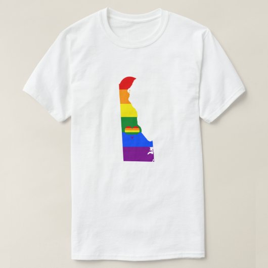 Delaware Gay Pride Rainbow Flag Heart GLBTQ-ontwer T-shirt (Design voorkant)