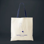 Delaware Wedding Welcome Bag Tas Navy Blue Map<br><div class="desc">Een welkome cadeautas van een bruiloft met kaart-afbeelding. Je gasten zullen graag in hun hotel kijken en dit tas vinden vol met behandelingen die op hen wachten. U kunt het hart op de locatie van uw grote dag plaatsen met behulp van de functie "Pas verder aan".</div>
