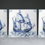 Delft Blue Dutch Style Frigate Schooner Sail Boat Tegeltje<br><div class="desc">Deze prachtige, met de hand geverfde keramische tegel uit 1762 is een set van 17 verschillende tegels en toont een klassieke schoenmaker in de traditionele Nederlandse stijl Delft Blue. De keramische tegels van Delft hebben een lange en rijke geschiedenis die dateert van de 16de eeuw toen ze voor het eerst...</div>