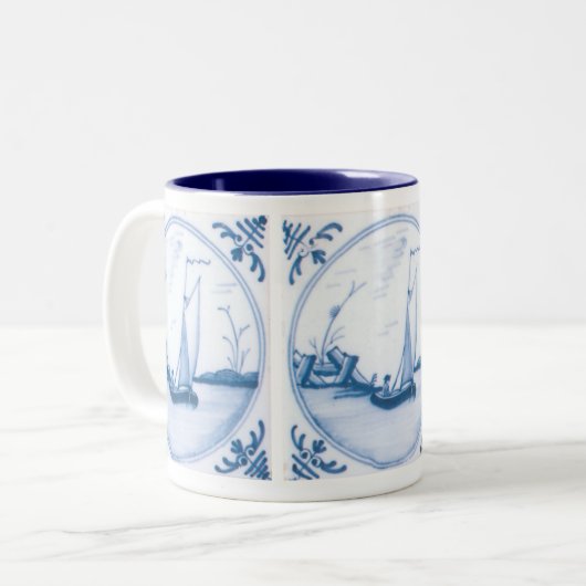 Delft Blue en White Sailboat Coffee Mok (Voorkant links)