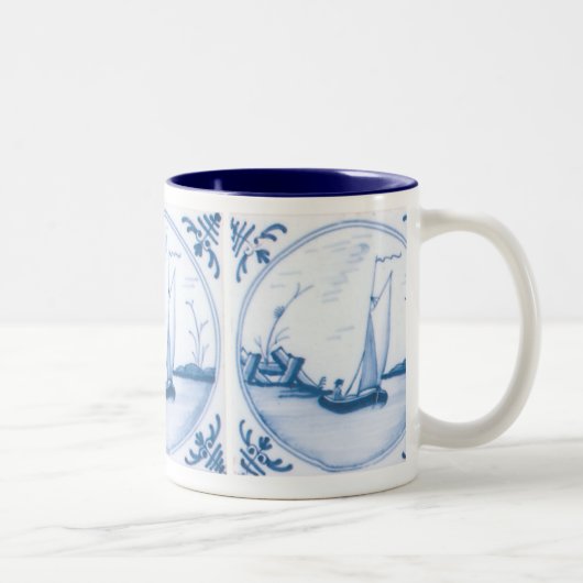 Delft Blue en White Sailboat Coffee Mok (Rechts)