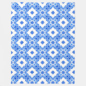 Delft like - Royal Blue and White Filigree Fleece Deken (Voorkant)