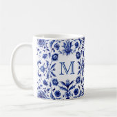 Delfts blauw design monogram koffiemok (Links)