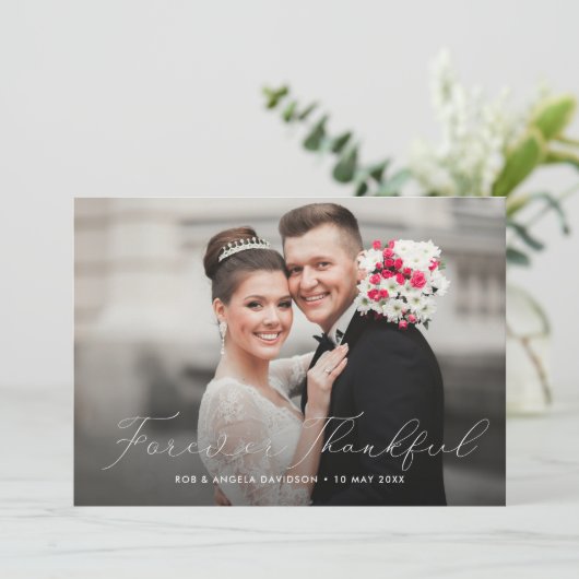 delicaat script dubbelzijdige trouwfoto bedankkaart (Staand voorkant)
