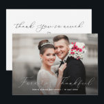 delicaat script dubbelzijdige trouwfoto bedankkaart<br><div class="desc">Een dubbelzijdige dank met een prachtig afbeelding van de nieuwe wieren en een elegant lijst. Voeg een persoonlijk bedankbericht toe en je kunt je eigen trouwfoto uploaden.</div>