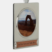 Delicate Arch I in Arches National Park Verzilverd Banner Ornament (Rechts)