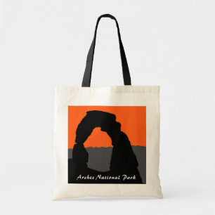 Delicate Arch in Arches National Park - Utah, VS Tote Bag