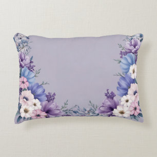 Delicate blauw, wit, roze en Paarse zomerbloemen Accent Kussen