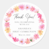 Delicate bloemblaadjes Eerste Heilige Communie Ronde Sticker (Voorkant)
