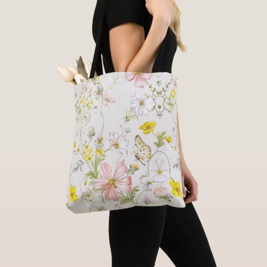 delicate bloemen met een vlinder in Chinese stijl Tote Bag (Dichtbij)