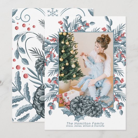 Delicate Blue Berry Pine Cone kerstfoto Feestdagenkaart (Voorkant / Achterkant)