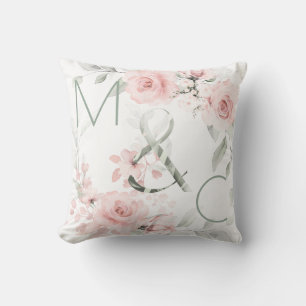 Delicate Blush Pink Rose Monogram Kussen