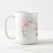 Delicate Blush Pink Rose Monogram Letter T Koffiemok (Links)