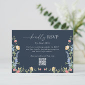 Delicate Boho-wildbloem Navy Blue Trouw-QR-code RSVP Kaartje (Staand voorkant)