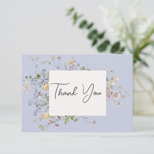 Delicate Boho Wildflower Periwinkle Bruiloft Bedankkaart (Staand voorkant)