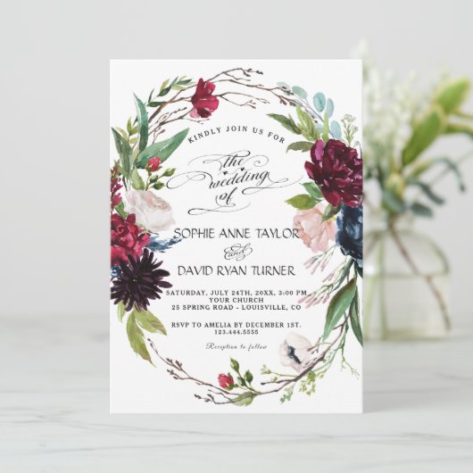 Delicate Burgundy Blue Floral Wreath Wedding Kaart (Staand voorkant)