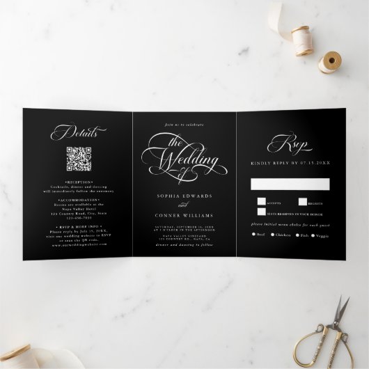 Delicate Elegant Script Wedding Zwart Drieluik Uitnodiging (Binnen)