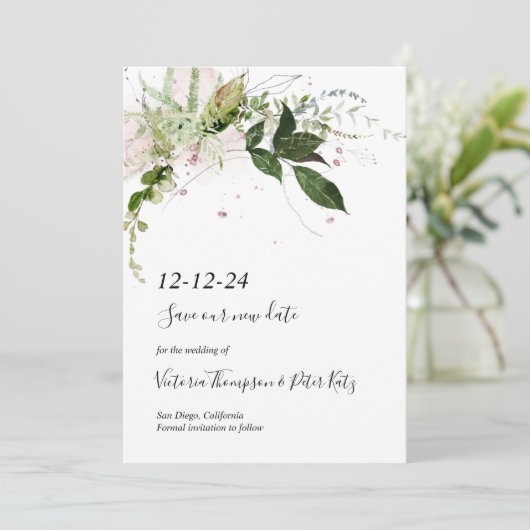Delicate floral Greenery Save the Date Invitation (Staand voorkant)