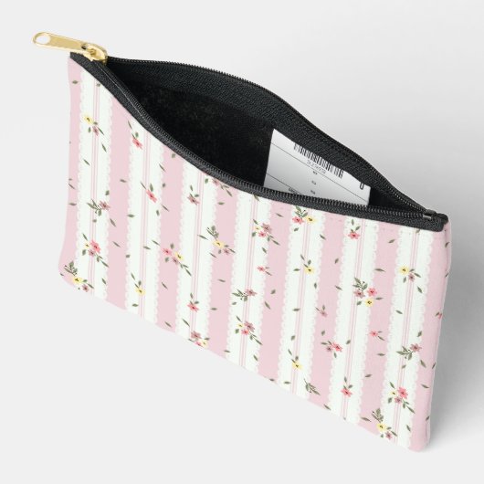 Delicate Floral Pattern Accessoirezak Etui (Open)