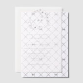 Delicate formele monogram bloemenkrans bruiloft vellum uitnodigingen (Offset (Uitnodiging))