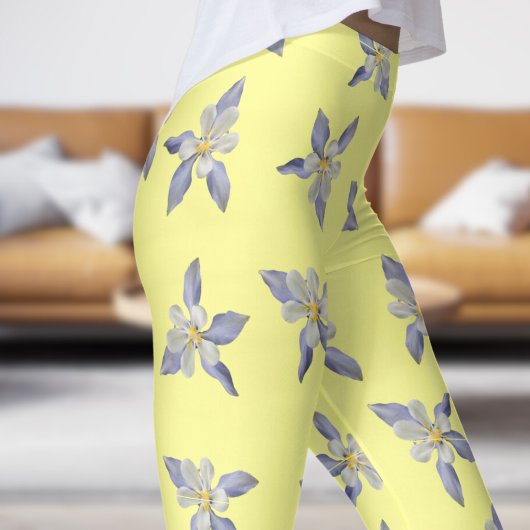 Delicate gele bloemblaadjes patroon leggings