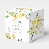 Delicate Gele Bloemen Wijze Groen Trouwplein Bedankdoosjes (Voorkant Zijde)