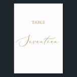 Delicate Gold Calligraphy Table zeventien Kaart<br><div class="desc">Dit delicate goudkalligrafietabel zeventien-tafelnummer is perfect voor een moderne bruiloft. Het romantische minimalistische ontwerp is voorzien van een mooie en elegante gouden champagne-gele typografie op een witte achtergrond met een schone en eenvoudige look. De prints op de voor- en achterzijde van de kaart (dubbelzijdig). Andere tabelnummers in het collectie worden...</div>