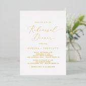 Delicate Gold Foil Calligraphy Rehearsal Dinner Folie Uitnodiging (Staand Voorkant)
