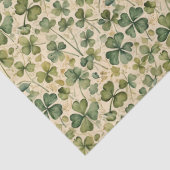 Delicate groene shamrocks naadloos tissuepapier (Detail)