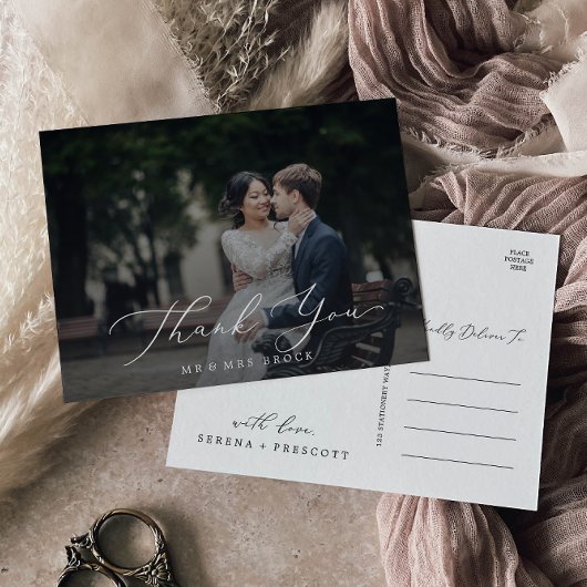 Delicate kalligrafie Donkere fotobedekking Harteli Briefkaart