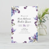 Delicate Lente Bloemen Paarse Bruiloft Feest Kaart (Staand voorkant)