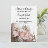 Delicate Lichtroze Rozen bruiloft Save the Date Kaart (Staand voorkant)