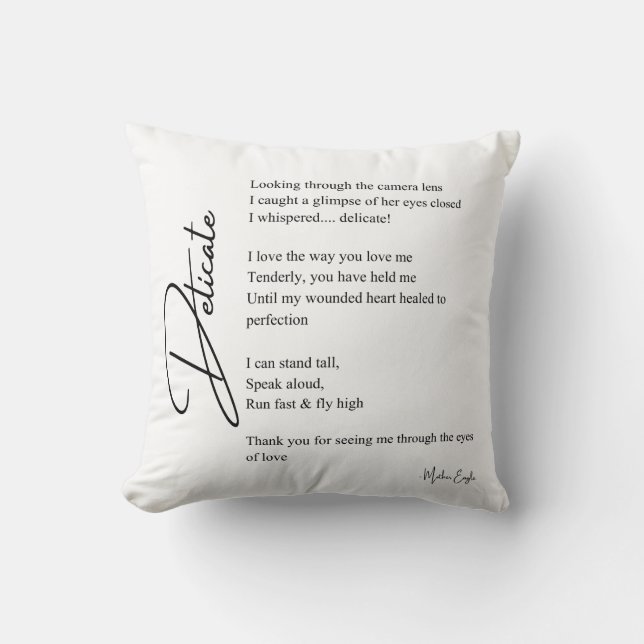 Delicate Love Poetry Kussen (Voorkant)
