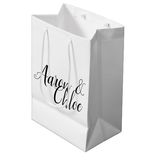 Delicate minimalistische kalligrafie bruiloft medium cadeauzakje (Voorkant Gekanteld)