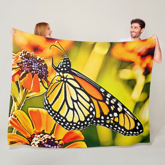 Delicate Monarch Butterfly Bloom Design Fleece Deken (In situ)