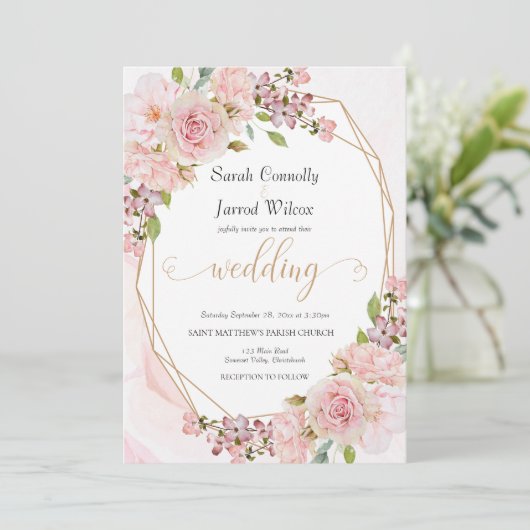 Delicate Pink Rose en Gold Wedding Invitation Kaart (Staand voorkant)
