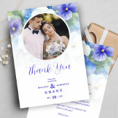 Delicate Romantische Klassieke Bloemen Blauwe tint Bedankkaart