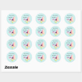 Delicate roze vlinder in pastel regenboog kleuren ronde sticker (Vel)
