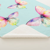 Delicate roze vlinder in pastel regenboog kleuren sherpa deken (3/4)