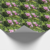 Delicate roze voorjaarsbloemen cadeaupapier (Hoek)