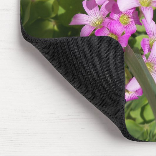 Delicate roze voorjaarsbloemen muismat (Hoek)