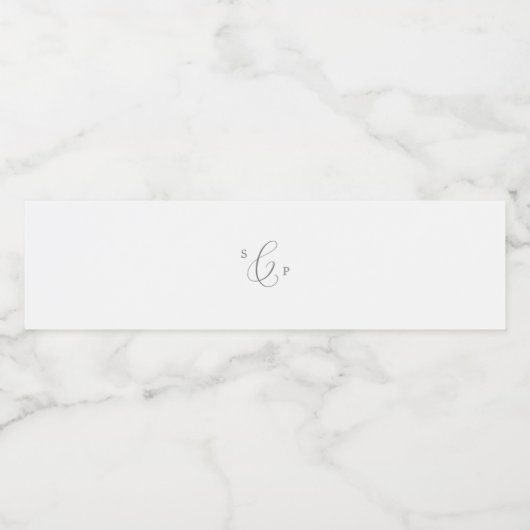 Delicate Silver Calligraphy Monogram Wedding Waterfles Etiket (Enkel label)