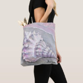 Delicate Soft Pastel Lilac Seashell Tote Bag (Dichtbij)