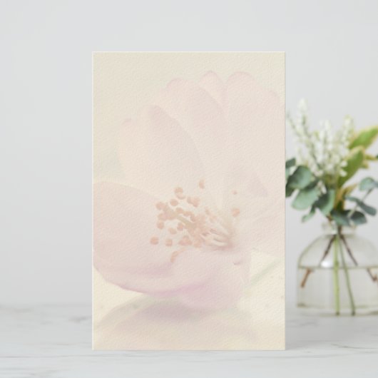Delicate Soft roze Cherry Blossom Flower Briefpapier (Staand voorkant)